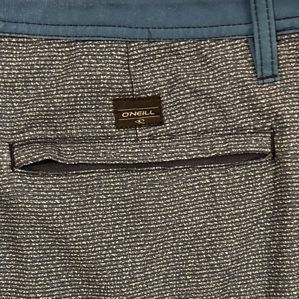 O'Neill Two-Tone Navy Performance Flat Front Shorts Size 40